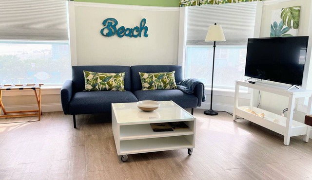 OCEAN VIEW studio apt BEST LOCATION