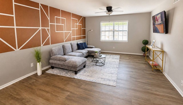Olive & Elm Hoover | Cozy Modern Escape