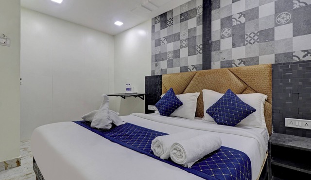 Parle Inn Hotel
