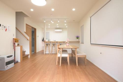 Peace and Harmony House Rongsheng