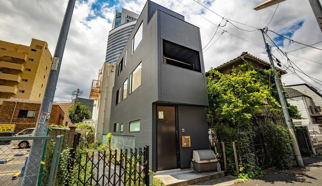 Pencil House | Shinjuku | Close to Central Park