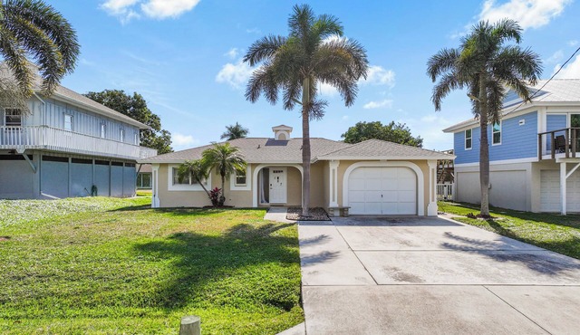 Pet-Friendly Home | Located in Isles of Capri