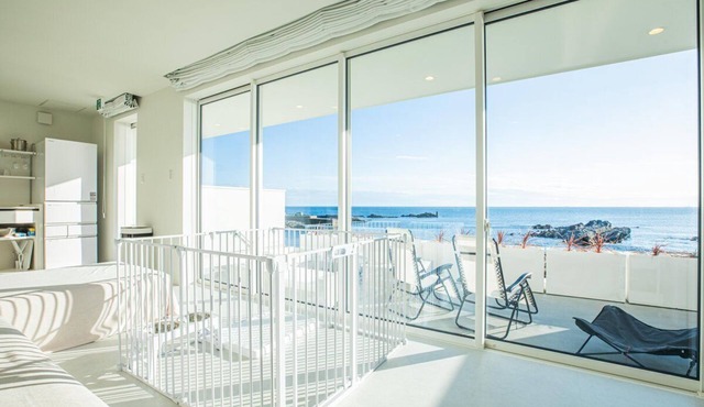 Pet-Friendly Mt. Fuji View Oceanfront Villa | 170㎡ | Near Tokyo | Sleeps 8