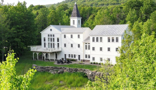 Potter Mountain House: New Catskills Luxury Estate