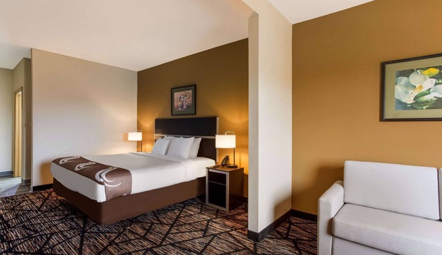 Quality Inn & Suites Pearl - Jackson