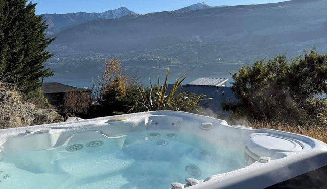 Queenstown Alpine Escape