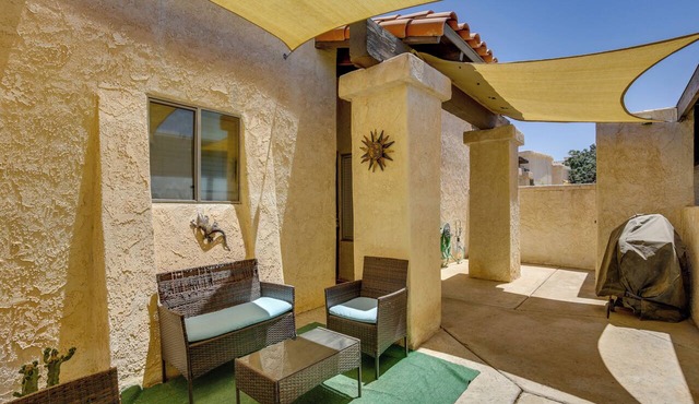 Remote Work Ready! Central Yuma Condo w/Patio