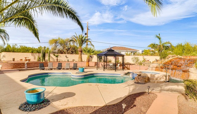 Resort-Style Home with Backyard & Heated Pool : A Luxe Tucson Home