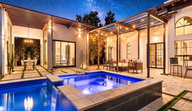 Retreat w/heated pool & hot tub near Camelback