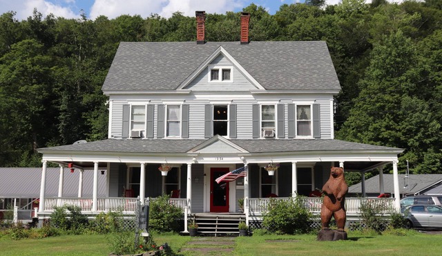 Reynolds House Inn & Motel