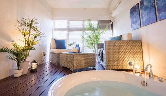 Room with a mini pool 5 minutes walk from Ishiga/Ishigaki City Okinawa
