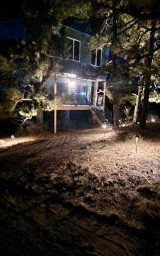 Rustic Treehouse in Peyton