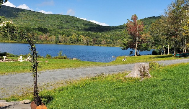 Serendipity Lake House on Lake Heloise. Beautiful private 4000 sq ft lodge
