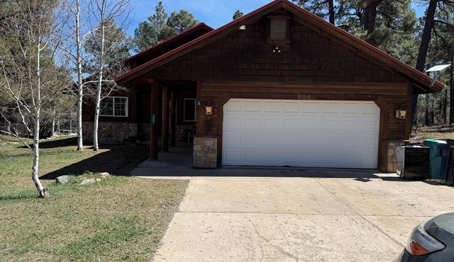 Serene 4-bedroom spacious house in Pagosa Springs perfect for your getaway.