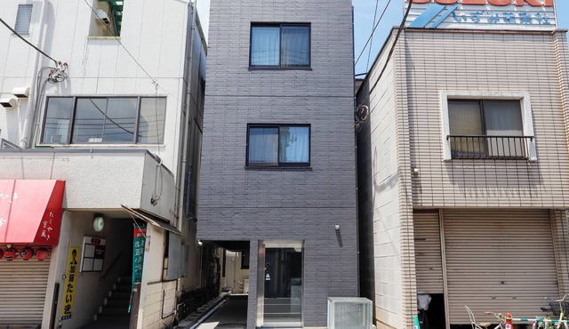 Setagaya Sen no Rikyu Mansion by Tranova