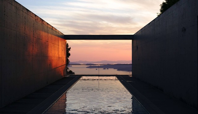 SETOUCHI RETREAT by Onko Chishin