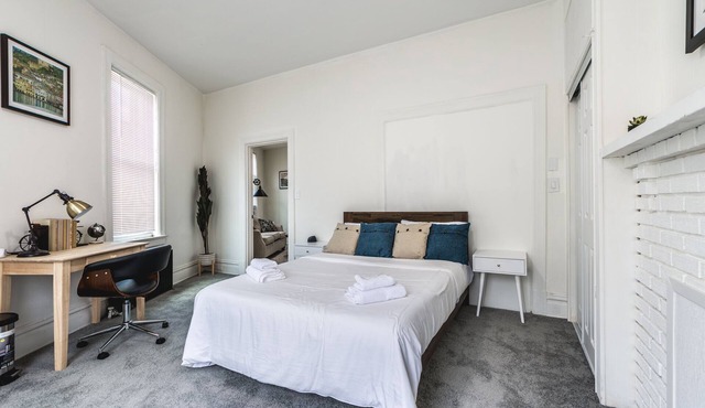 ⁂ Shadyside Loft - Prime Area & Luxury Finishes ⁂