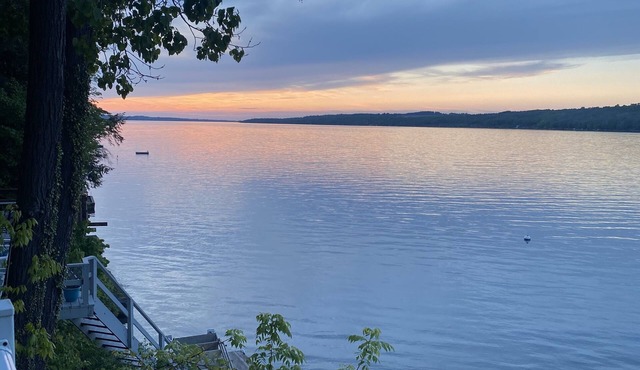 Skaneateles Lakefront Cottage