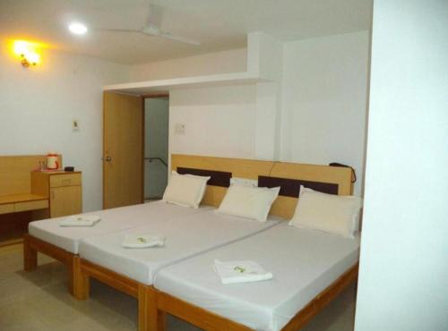 Smart Guest Rooms
