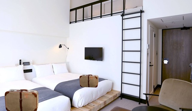 Snazzy Loft in Hip Hotel in Shibuya