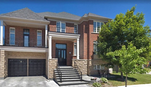 Spacious 2 BR, 3 Beds, Sleeps 6, Kitchen, Laundry