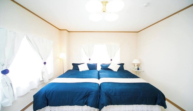 Spacious 7LDK for rent Accommodates 20 people has a large terrace and is available for BBQ Shizuk/Awaji Hyōgo