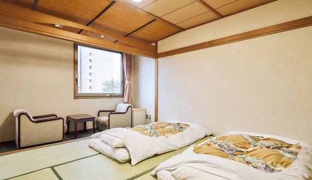 StandardWithout meals Japanesestyle room 8 tatami mats on the Fukui castle ruins side/Fukui Fukui