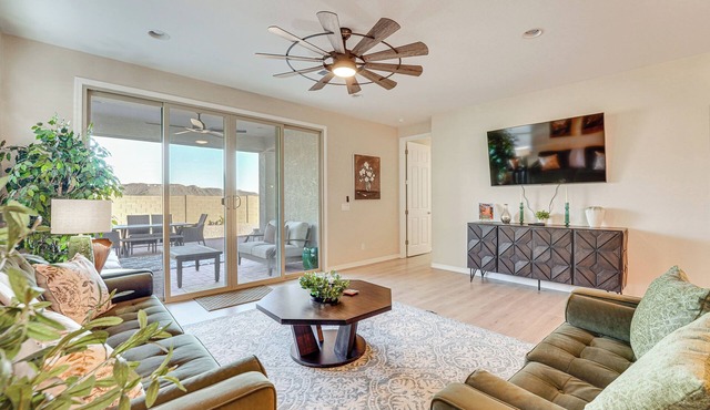 Stargazing & Mtn Views! Serene Home in Gold Canyon