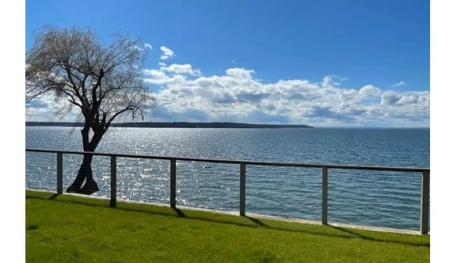 Sunset Bluff: Breathtaking views of LI Sound.