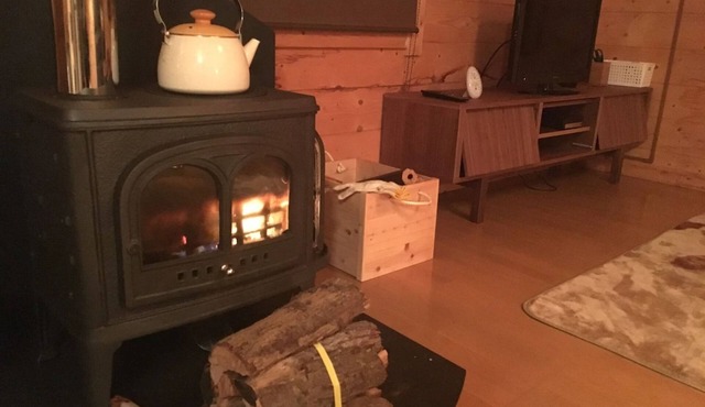 Surrounded by the warmth of the fireplace BBQ whi / Kamo-gun Shizuoka