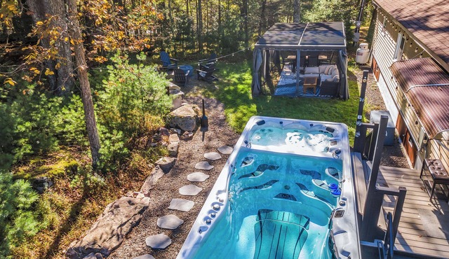 SwimSpa | Sport Courts | Lake | Fishing | Firepit