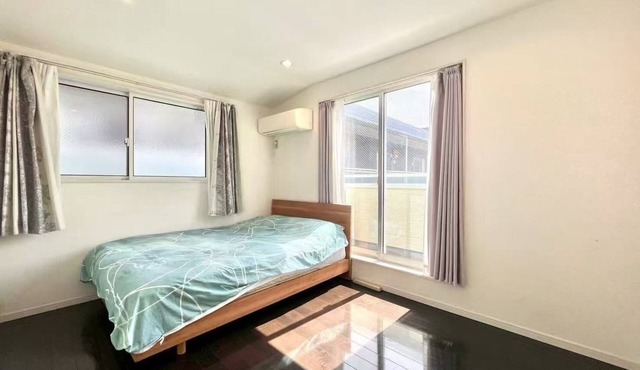 Terrific 3-bedroom villa with AC & Heat in Ikebukuro, straight bus to airport