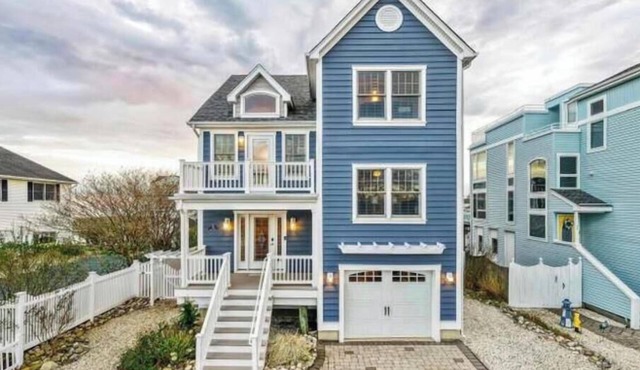 The Salty Porch