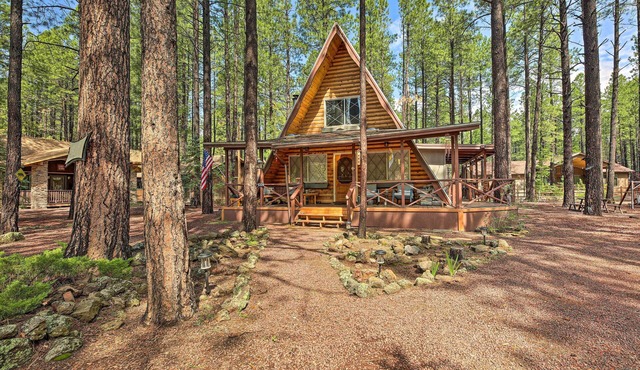 The Silly Goose A-Frame Cabin in Pinetop-Lakeside