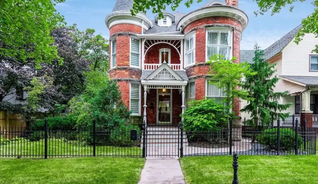 The Victorian on Victoria