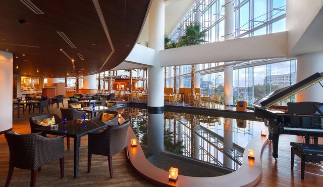 The Yokohama Bay Hotel Tokyu