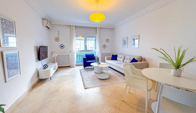 Coste Sidi Bou Said A3: Spacious and central