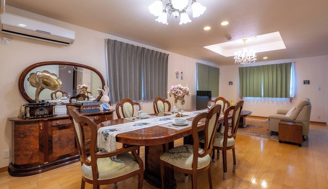 Tokyo Koiwa European Villa 4 Bedrooms 2 WC 1EV Haneda Narita Direct Max 8 Guests