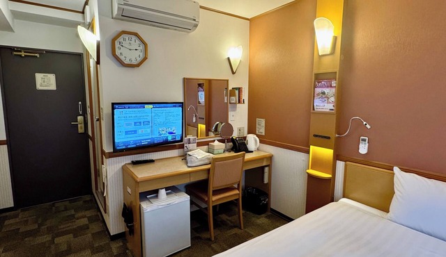 Toyoko Inn Shin Yokohama Station Honkan