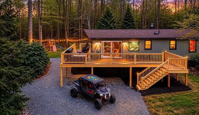 Trailhead Chalet | Hot Tub Arcade ATV Trails