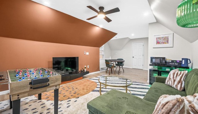 Trendy East End Escape with Spa Bath and Game Loft with Foosball and Poker