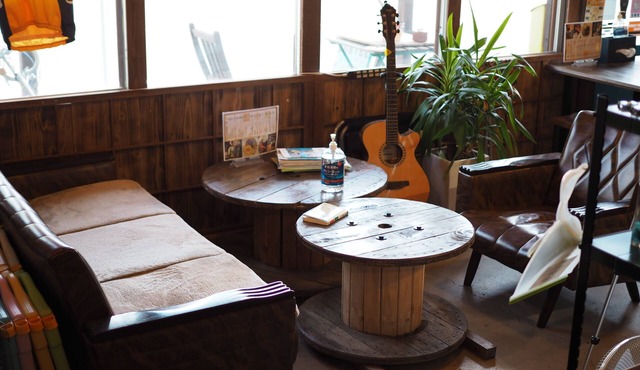 Trip Base Coconeel - Hostel