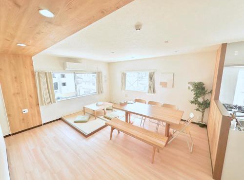 Ueno Villa for Groups 6BR, Sleeps 16, 3 min to Train