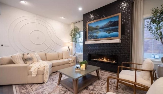 Unraveling Luxury Fragrance-free Estate,Spa,Wi-fi,garage