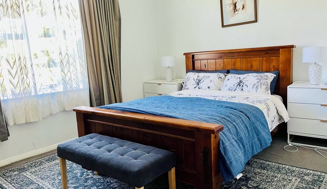 Upstairs Apartment in Dunedin Central