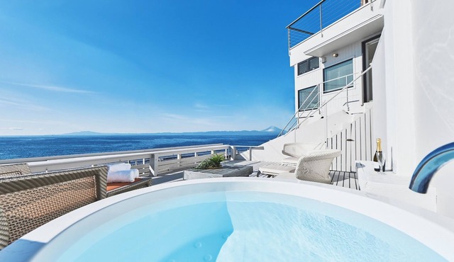 Vacation Rental with a large terrace jacuzzi/Yokosuka Kanagawa