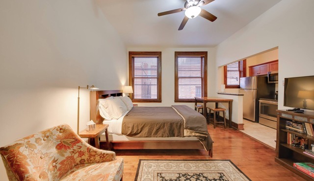 Walkable Studio in the Heart of Dtwn Wallace!