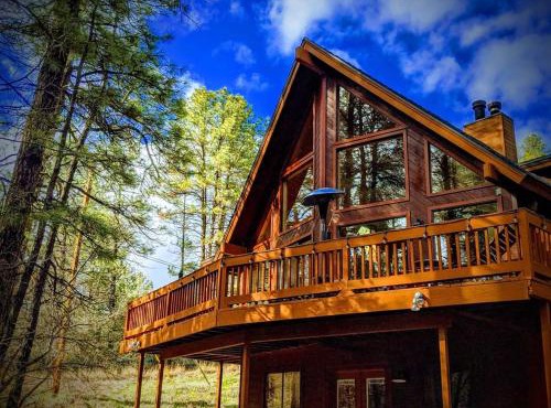 Wandering Elk Cabin