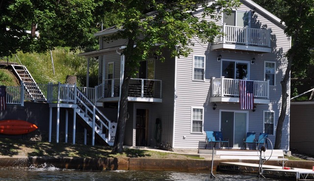 Waneta Lakeside South