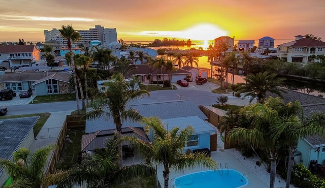 Waterfront Escape/Pool, Kayaks & Gulf Access